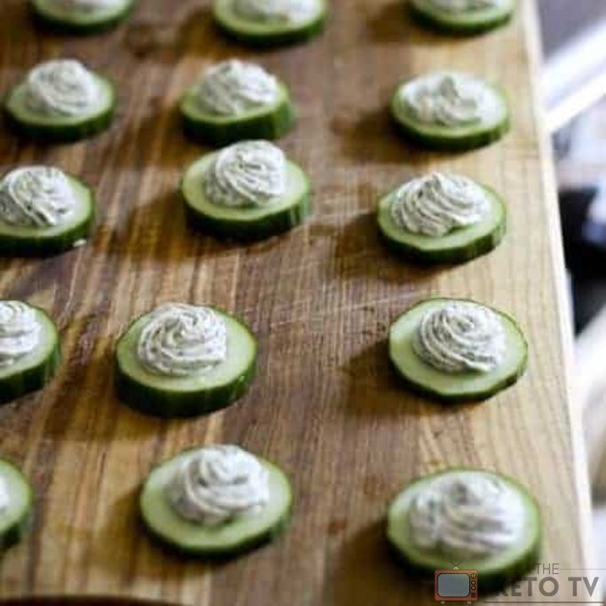 Cucumber Slices with Cream Cheese